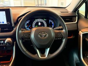 Toyota RAV4 2.5 Hybrid GX-R E-Four - Image 13