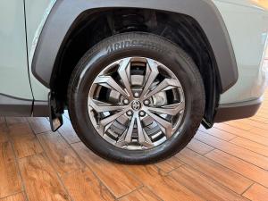 Toyota RAV4 2.5 Hybrid GX-R E-Four - Image 6