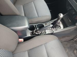 Toyota Corolla Quest 1.8 Plus manual - Image 11