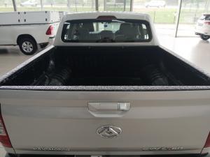 L D V T60 2.0TD double cab Elite manual - Image 13