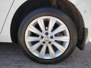 Volkswagen Polo hatch 1.0TSI Highline - Image 19
