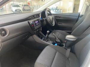 Toyota Corolla Quest 1.8 Plus manual - Image 7