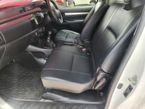 Toyota Hilux 2.0 single cab S (aircon) - Image 7