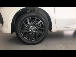 Toyota Vitz 1.0 XR manual - Image 18