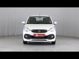 Toyota Vitz 1.0 XR manual - Image 4