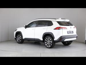 Toyota Corolla Cross 1.8 HEV XR - Image 8