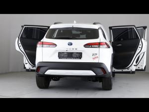 Toyota Corolla Cross 1.8 HEV XR - Image 9