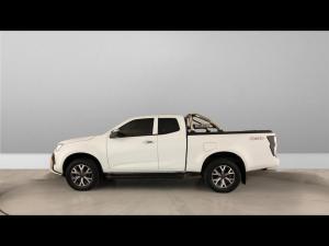 Isuzu D-Max 3.0TD Extended cab LSE 4x4 - Image 9