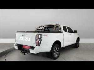 Isuzu D-Max 3.0TD Extended cab LSE 4x4 - Image 2