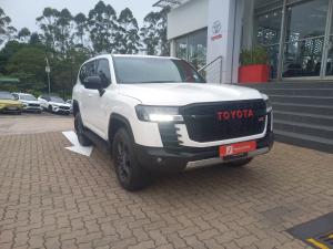 Toyota Land Cruiser 300 3.3D GX-R - Image 1
