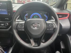 Toyota Corolla Cross 1.8 Hybrid GR-Sport - Image 8