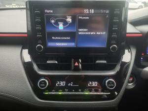 Toyota Corolla Cross 1.8 Hybrid GR-Sport - Image 13