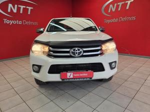 Toyota Hilux 2.8 GD-6 Raider 4X4 automaticD/C - Image 4