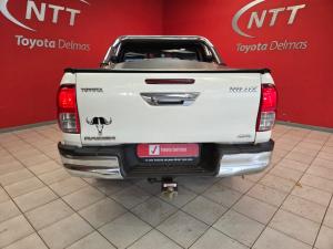 Toyota Hilux 2.8 GD-6 Raider 4X4 automaticD/C - Image 5