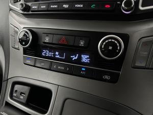 Hyundai H1 2.5 Crdi Elite automatic - Image 5