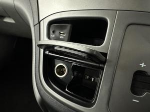 Hyundai H1 2.5 Crdi Elite automatic - Image 8