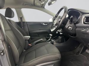 Kia RIO 1.4 LX automatic 5-Door - Image 16