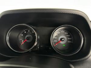 Mahindra TUV300 1.5TD - Image 8