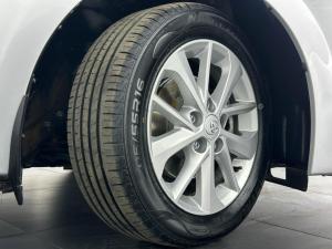 Toyota Corolla 1.6 Prestige CVT - Image 9