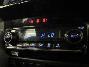 Toyota Fortuner 2.8GD-6 Raised Body automatic - Image 10