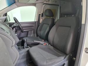 Volkswagen Caddy 2.0TDI panel van - Image 7