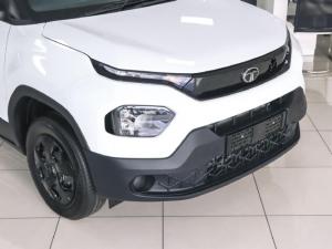 Tata Punch 1.2 Adventure+ S manual - Image 9