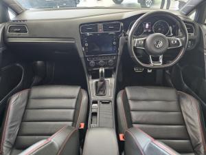 Volkswagen Golf GTI - Image 11