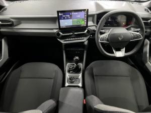 Renault Duster 1.2T hybrid Zen 4WD - Image 7