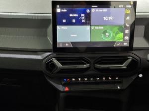 Renault Duster 1.2T hybrid Zen 4WD - Image 9