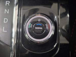 Renault Kiger 1.0 Turbo Intens auto - Image 17