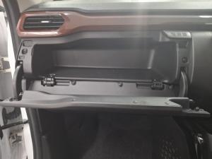 Renault Kiger 1.0 Turbo Intens auto - Image 18