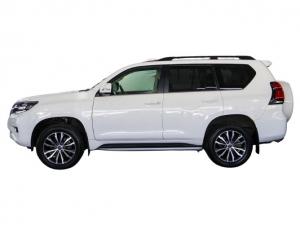 Toyota Land Cruiser Prado 2.8GD VX-L - Image 9