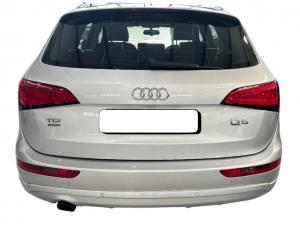 Audi Q5 2.0TDI S quattro auto - Image 5
