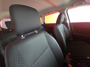 Suzuki Vitara Brezza 1.5 GL - Image 19