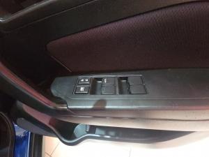 Suzuki Vitara Brezza 1.5 GL - Image 12