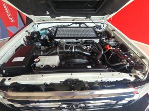 Toyota Land Cruiser 79 4.5D-4D LX V8 single cab - Image 16