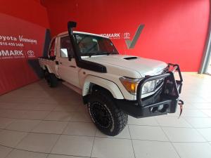 Toyota Land Cruiser 79 4.5D-4D LX V8 single cab - Image 1