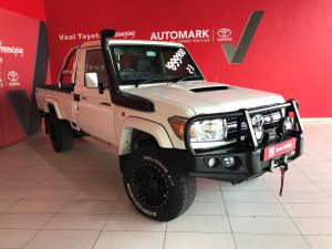 Toyota Land Cruiser 79 4.5D-4D LX V8 single cab - Image 1