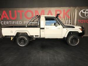 Toyota Land Cruiser 79 4.5D-4D LX V8 single cab - Image 3