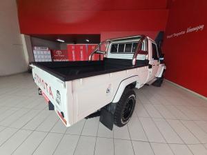 Toyota Land Cruiser 79 4.5D-4D LX V8 single cab - Image 7