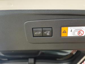 Toyota Land Cruiser Prado 2.8GD VX-R - Image 11