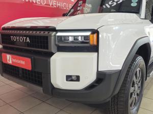 Toyota Land Cruiser Prado 2.8GD VX-R - Image 9