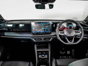 Volkswagen Tiguan 2.0TSI R-Line 4Motion - Image 2