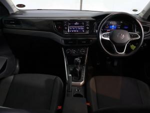 Volkswagen Polo hatch 1.0TSI Life manual - Image 13