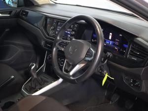 Volkswagen Polo hatch 1.0TSI Life manual - Image 14