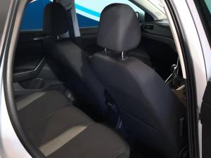 Volkswagen Polo hatch 1.0TSI Life manual - Image 18