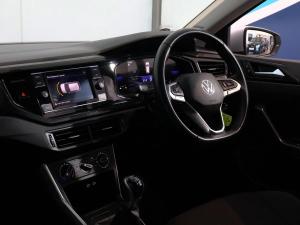 Volkswagen Polo hatch 1.0TSI Life manual - Image 19