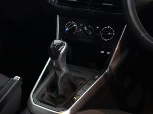 Volkswagen Polo hatch 1.0TSI Life manual - Image 20