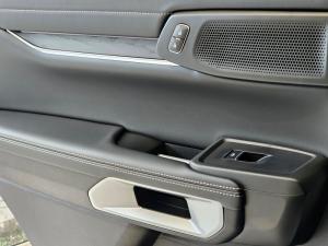 Ford Everest 3.0TD V6 4WD Platinum - Image 19