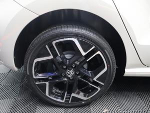Volkswagen Polo Vivo hatch 1.4 Life - Image 7